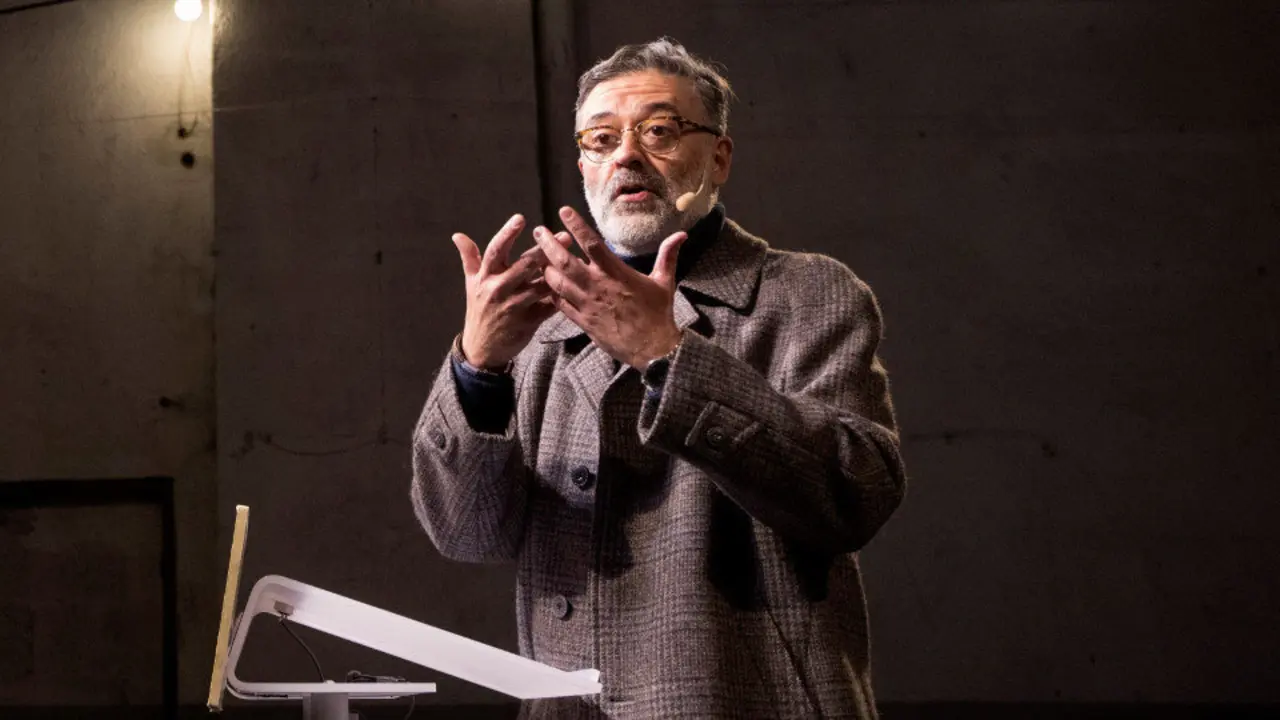 El cabeza de lista de la CUP, Carles Riera. MARTA PÉREZ (EFE)