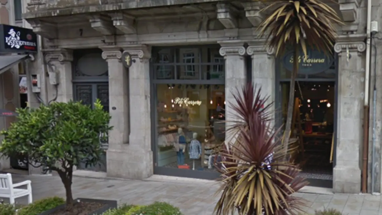 Tienda de Pili Carrera, en Vigo.
