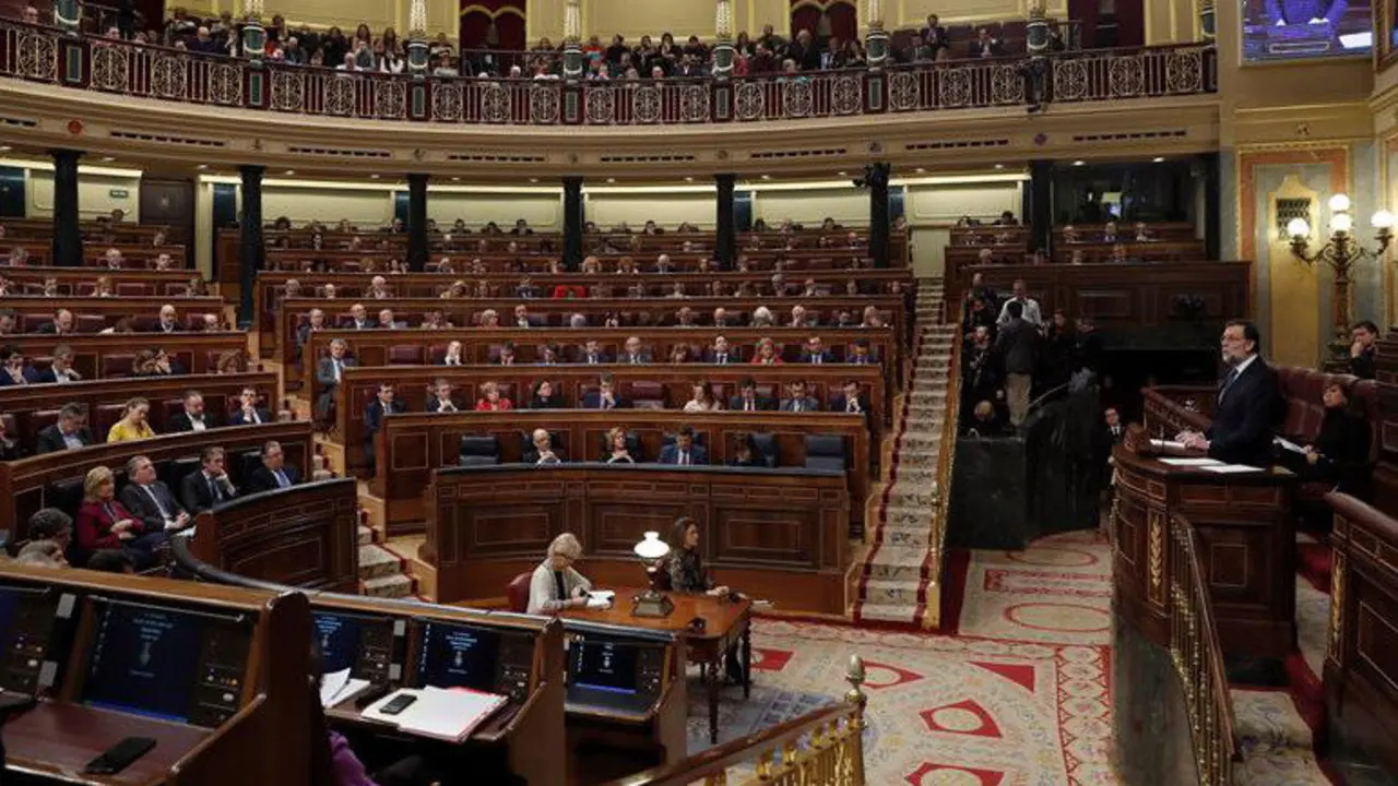 El Congreso durante el pleno sobre las pensiones. CHEMA MOYA