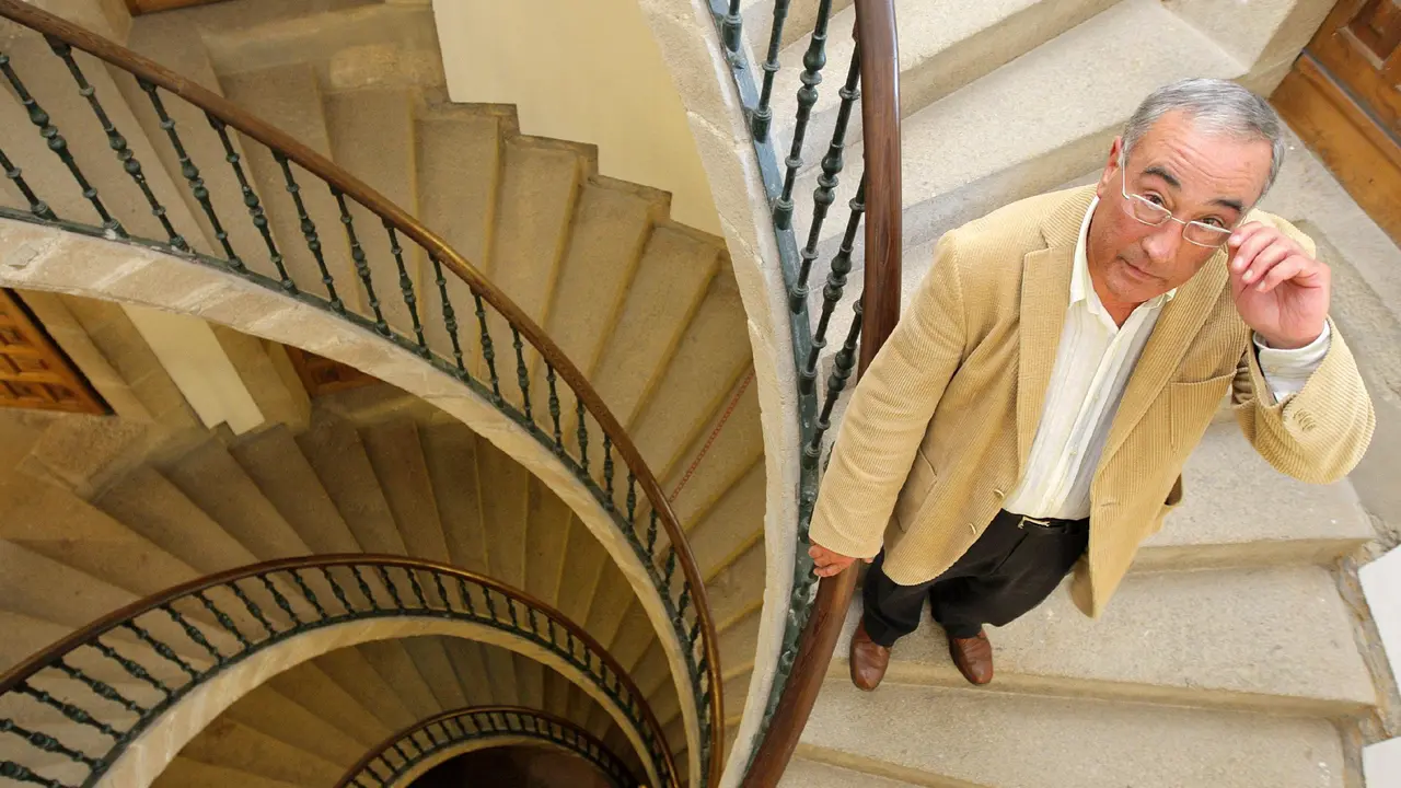 Carlos García Martínez. AEP