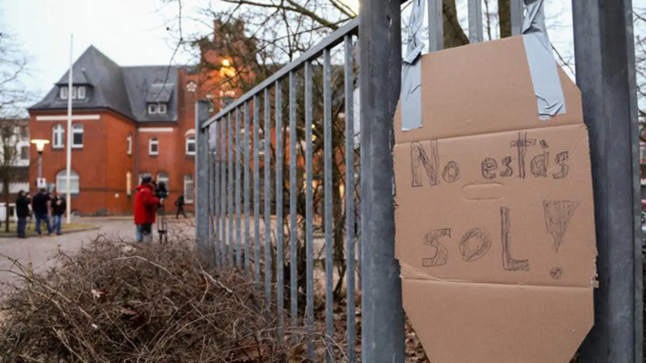 Un mensaje de apoyo a Puigdemont en Neumünster FOCKE STRANGMANN