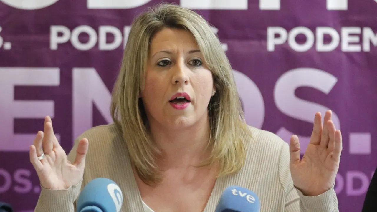 Carmen Santos.LAVANDEIRA JR