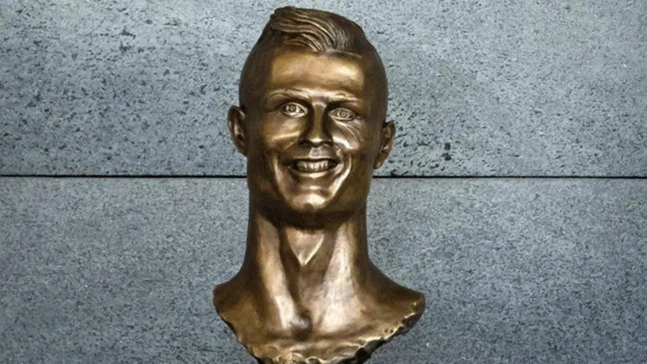 El primer busto de Cristiano creado por Emanuel Santos.