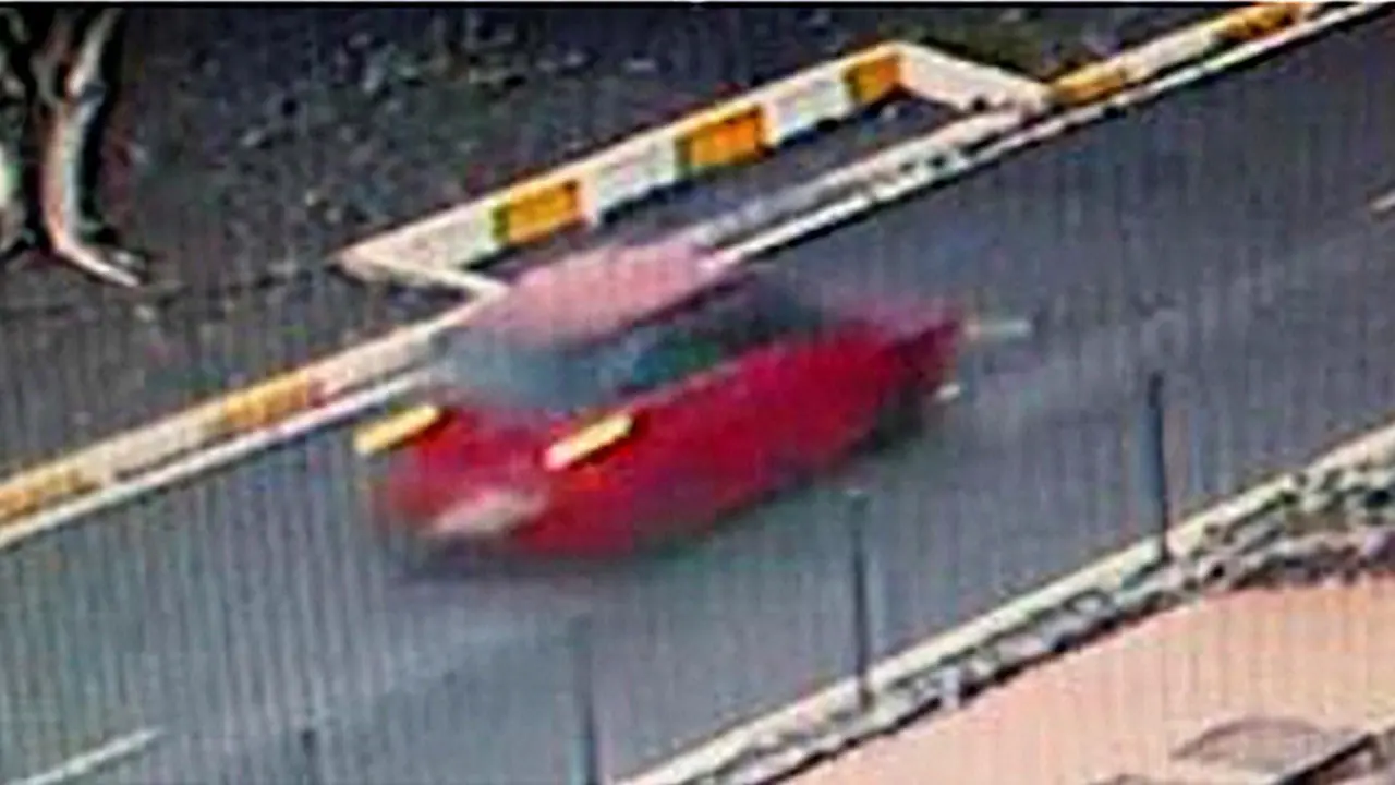 Imagen distribuida por Interior para dar con los culpables del atropello. EFE