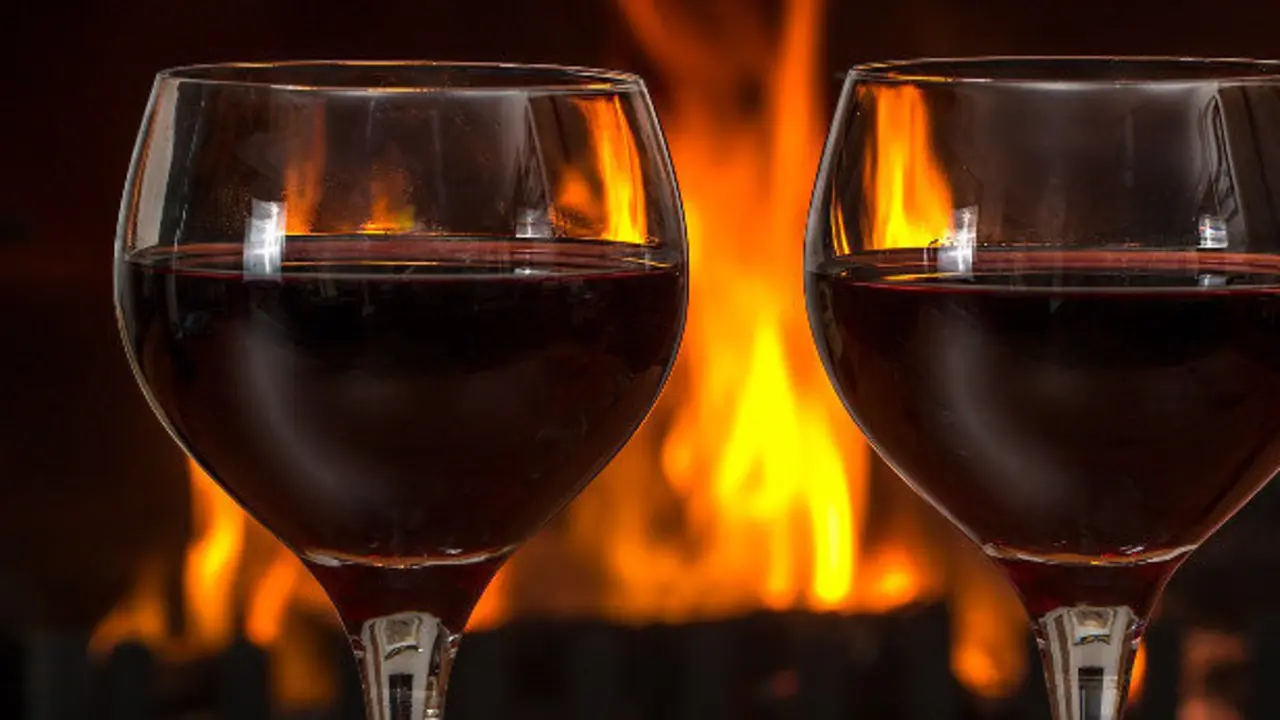 Dos copas de vino. EP