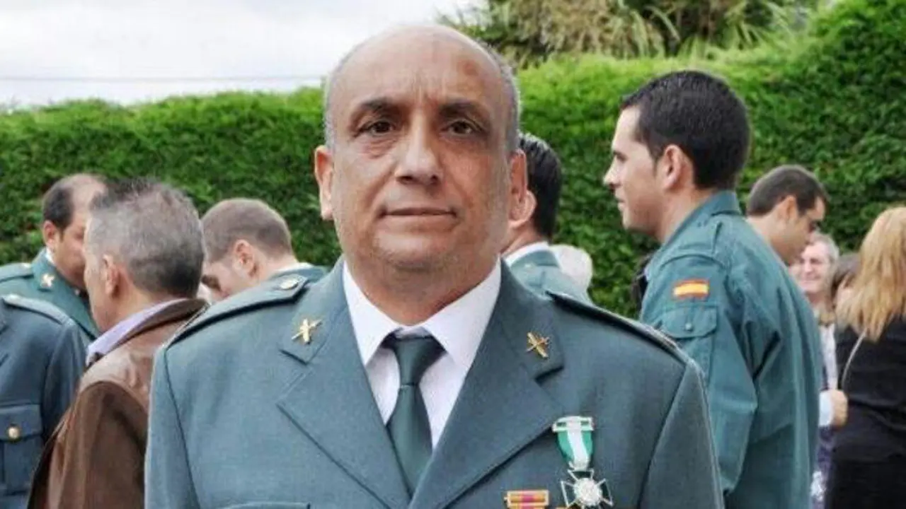 Mariano Antonio Vázquez fue condecorado por sus años de servicio. EP