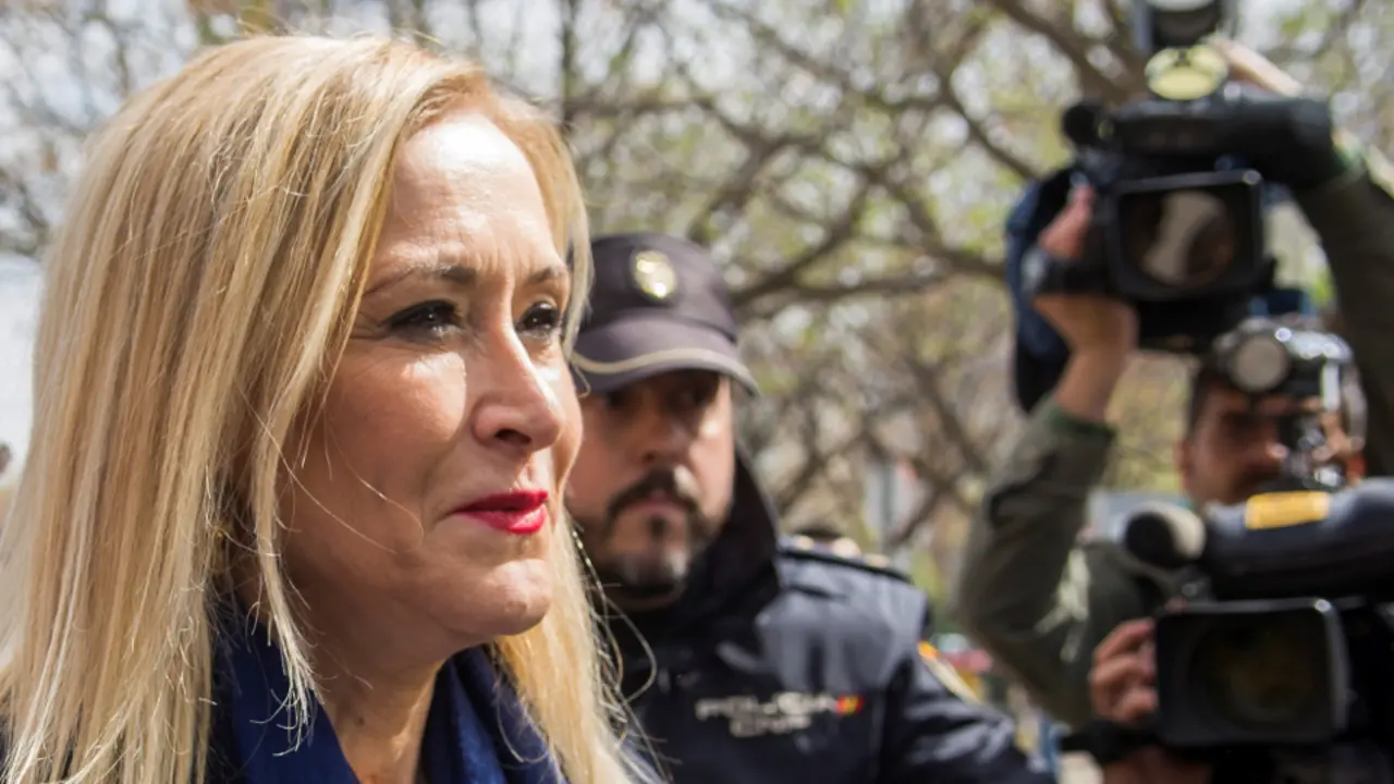 Cifuentes, a su llegada a  la convención nacional del PP. EFE