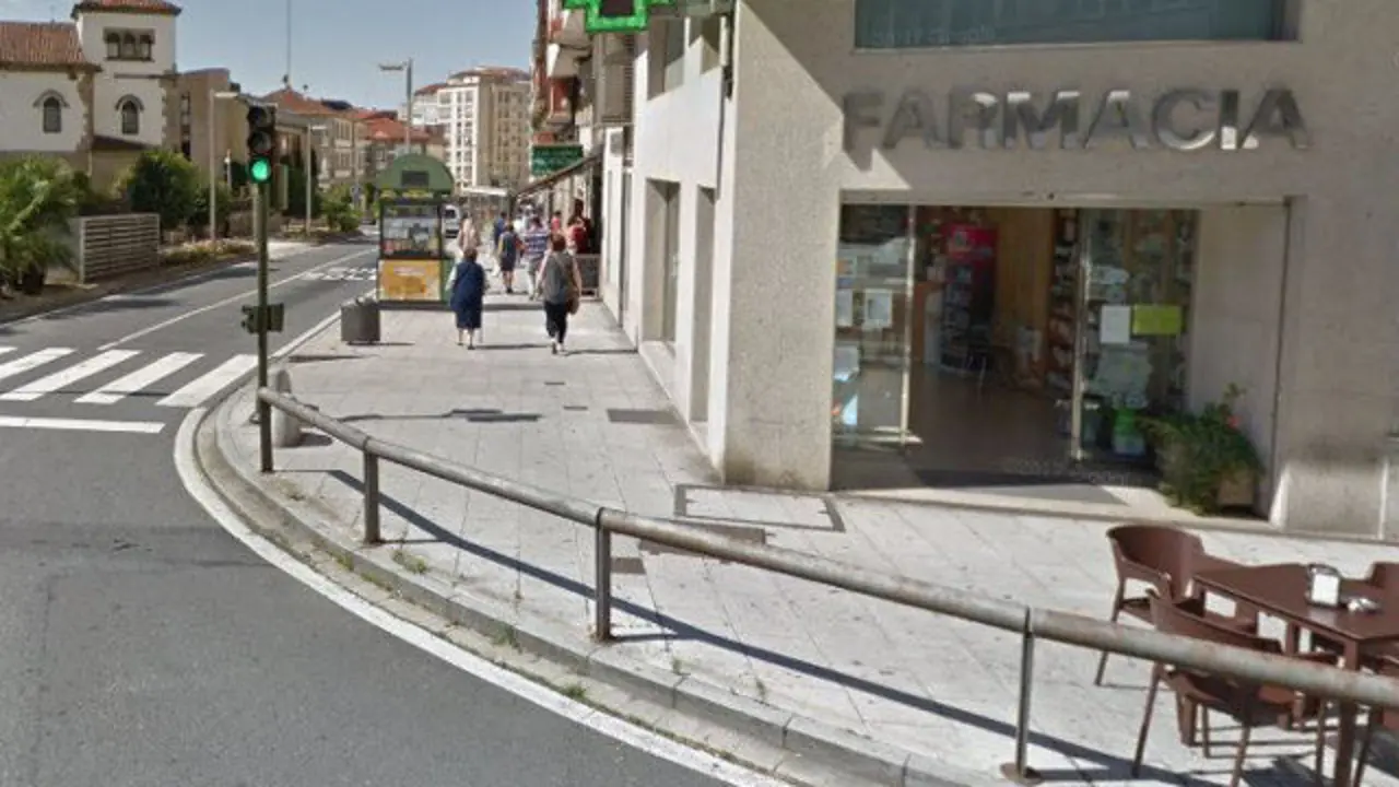 Zona en la que se empotr&oacute; el coche del conductor fugado. GOOGLE MAPS