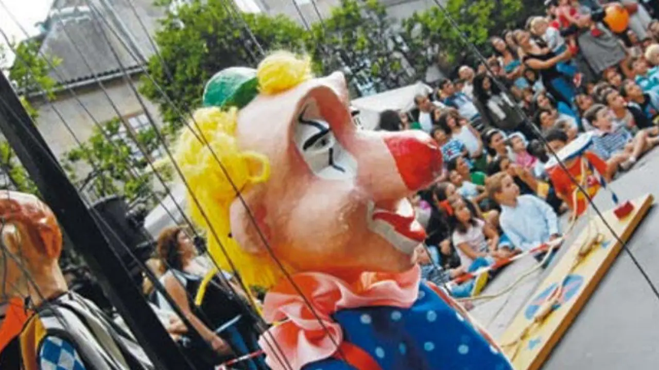 Espectáculo de títeres. GUILLE LÓPEZ