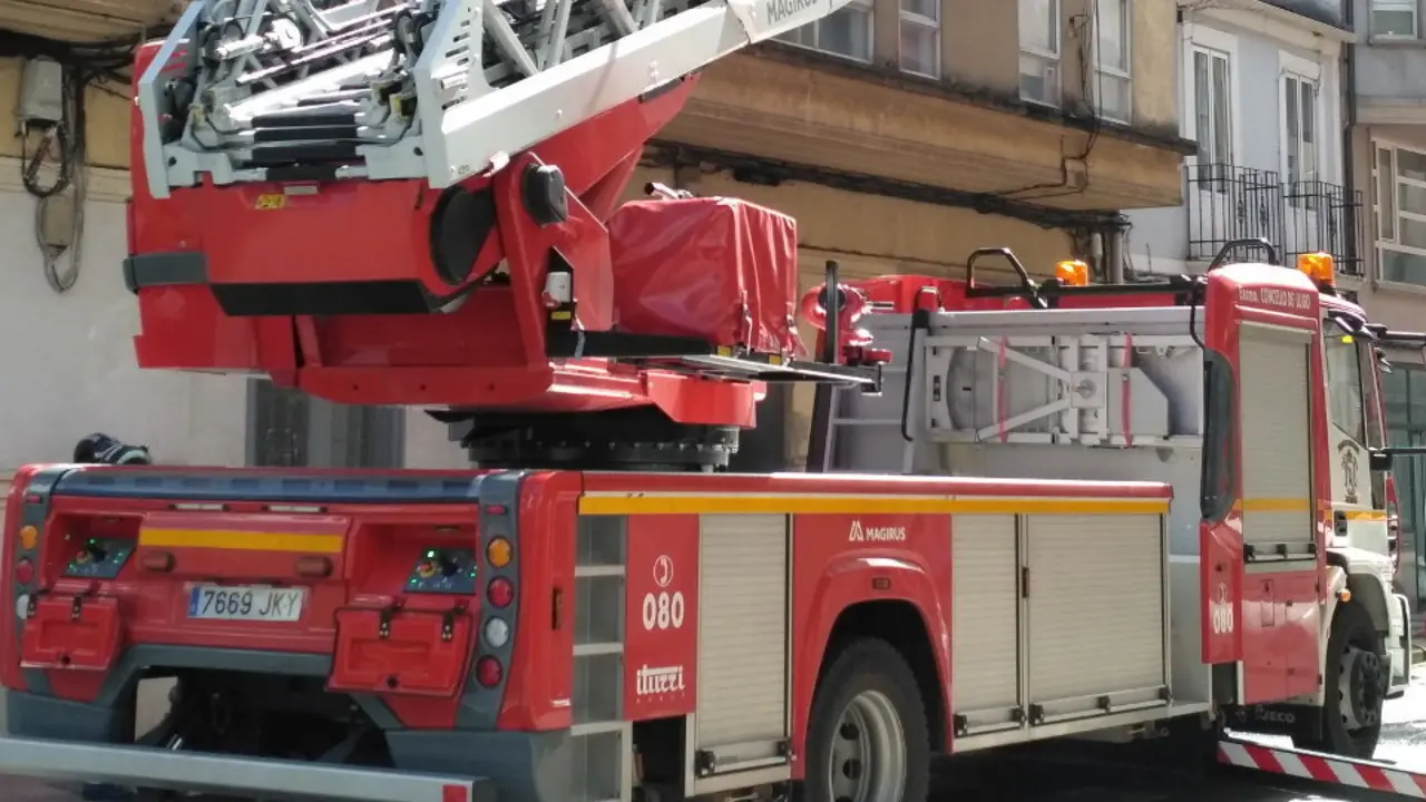 Camión de bomberos. ARCHIVO