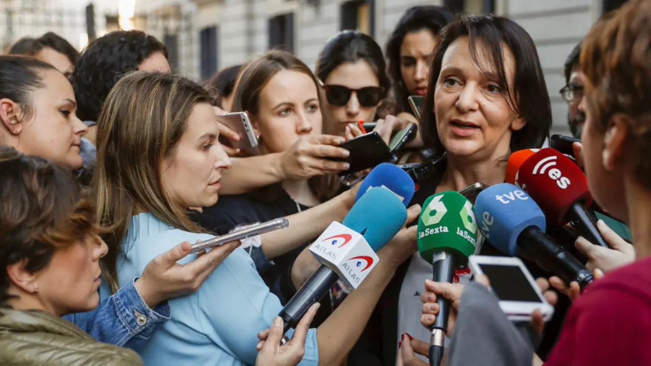 A deputada de Podemos Carolina Bescansa. EMILIO NARANJO (EFE)