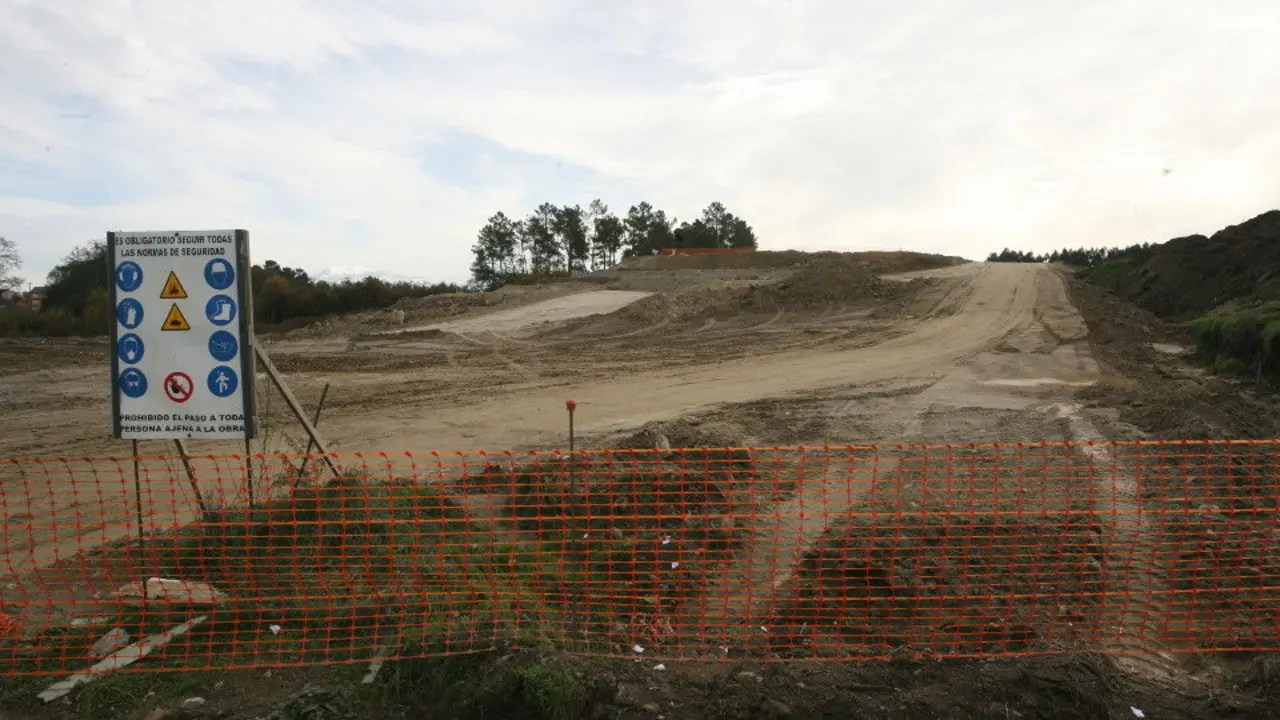 Obras da autovía A-56 na Barrela. TOÑO PARGA