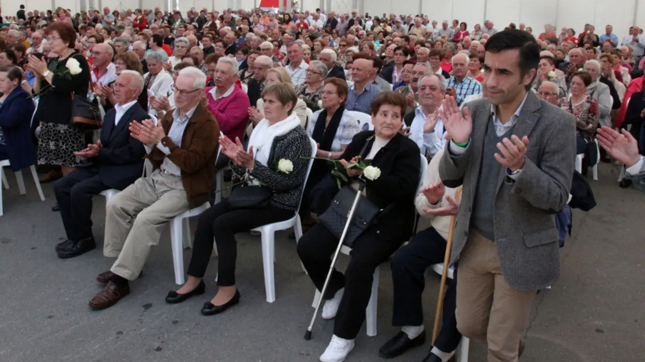 José Manuel Rey Varela, na xuntanza de Ordes. PEPE FERRÍN