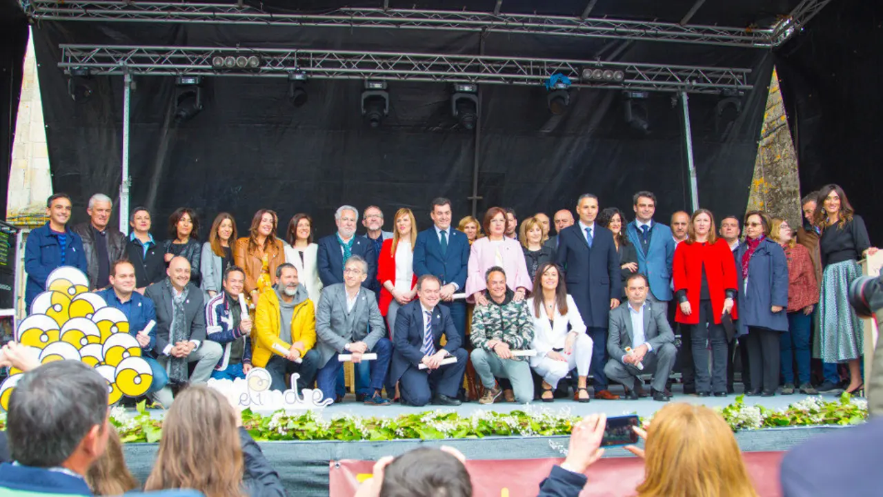 Pregoeiros e embaixadores da Festa do Melindre. LUIS POLO
