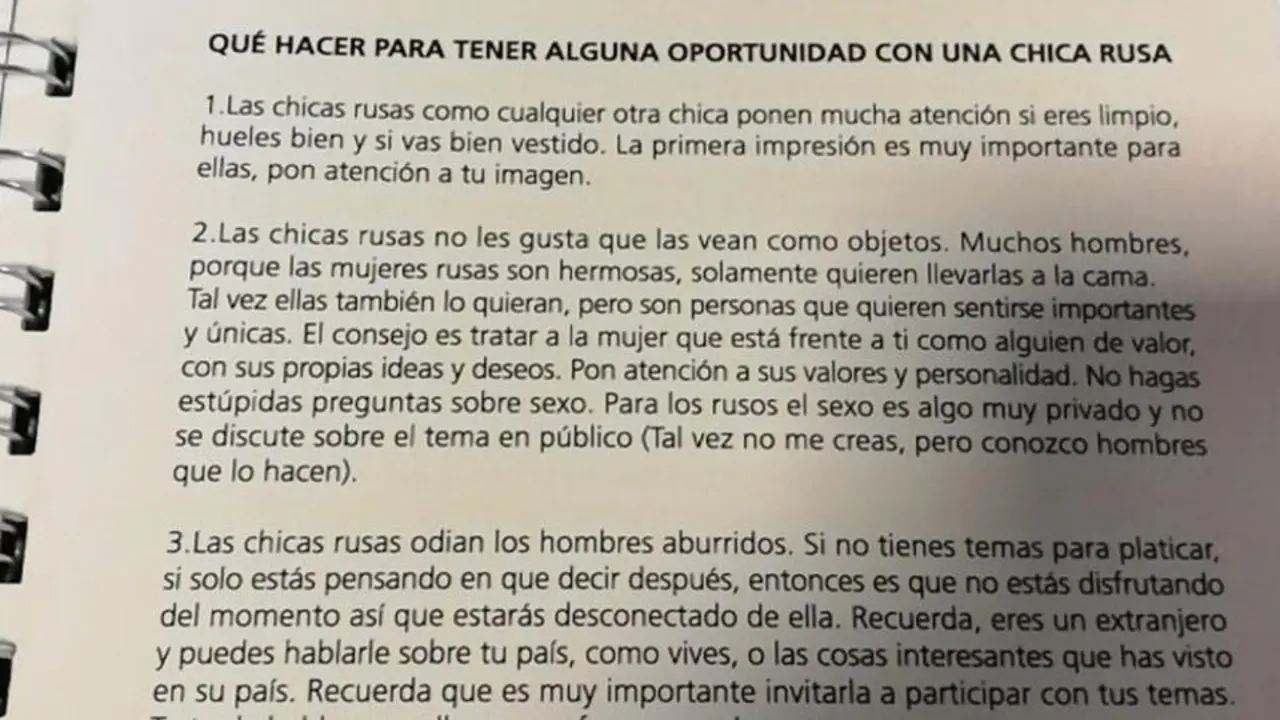Unha das páxinas do polémico manual publicadas por xornalistas nas redes sociais. TWITTER