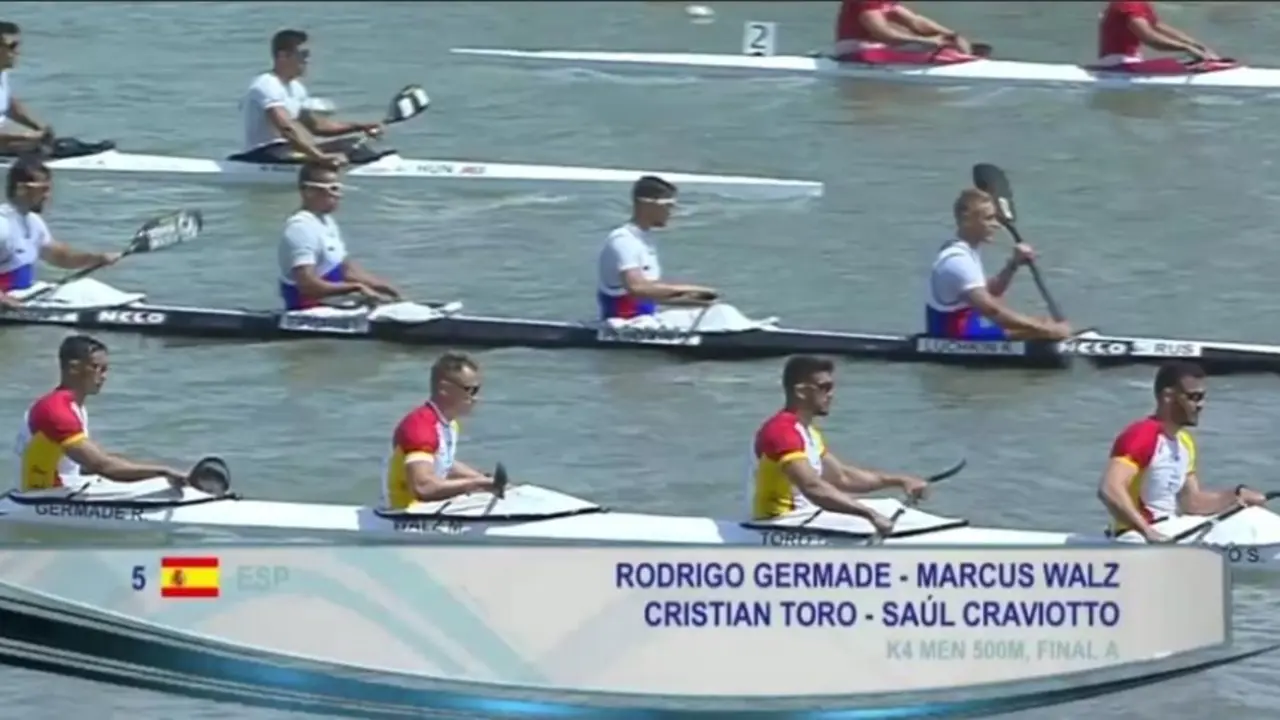 Germade, Walz, Toro y Craviotto, en Hungría. RFEP