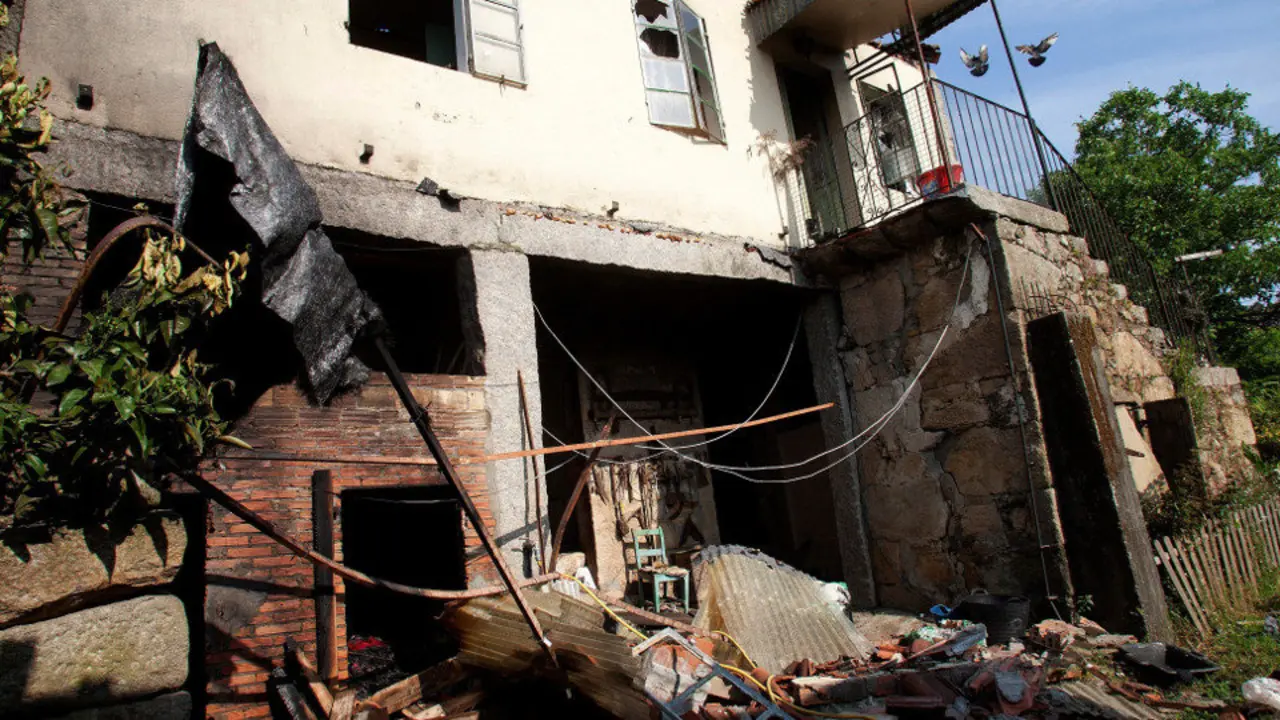 El día después en Paramos. SALVADOR SAS