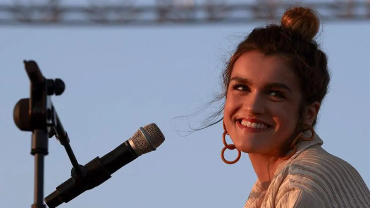 Amaia Romero, en el Primavera Sound. ALEJANDRO GARCÍA (EFE)
