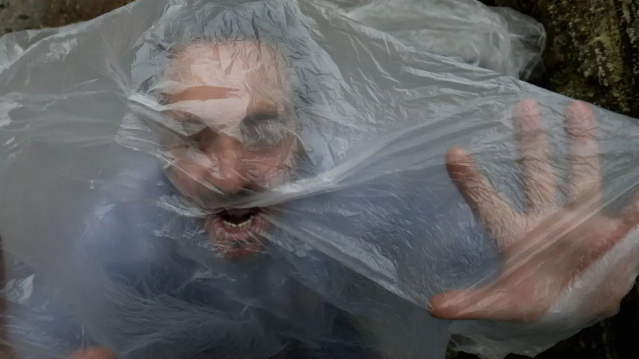 Asfixiados por el plástico. XESÚS PONTE