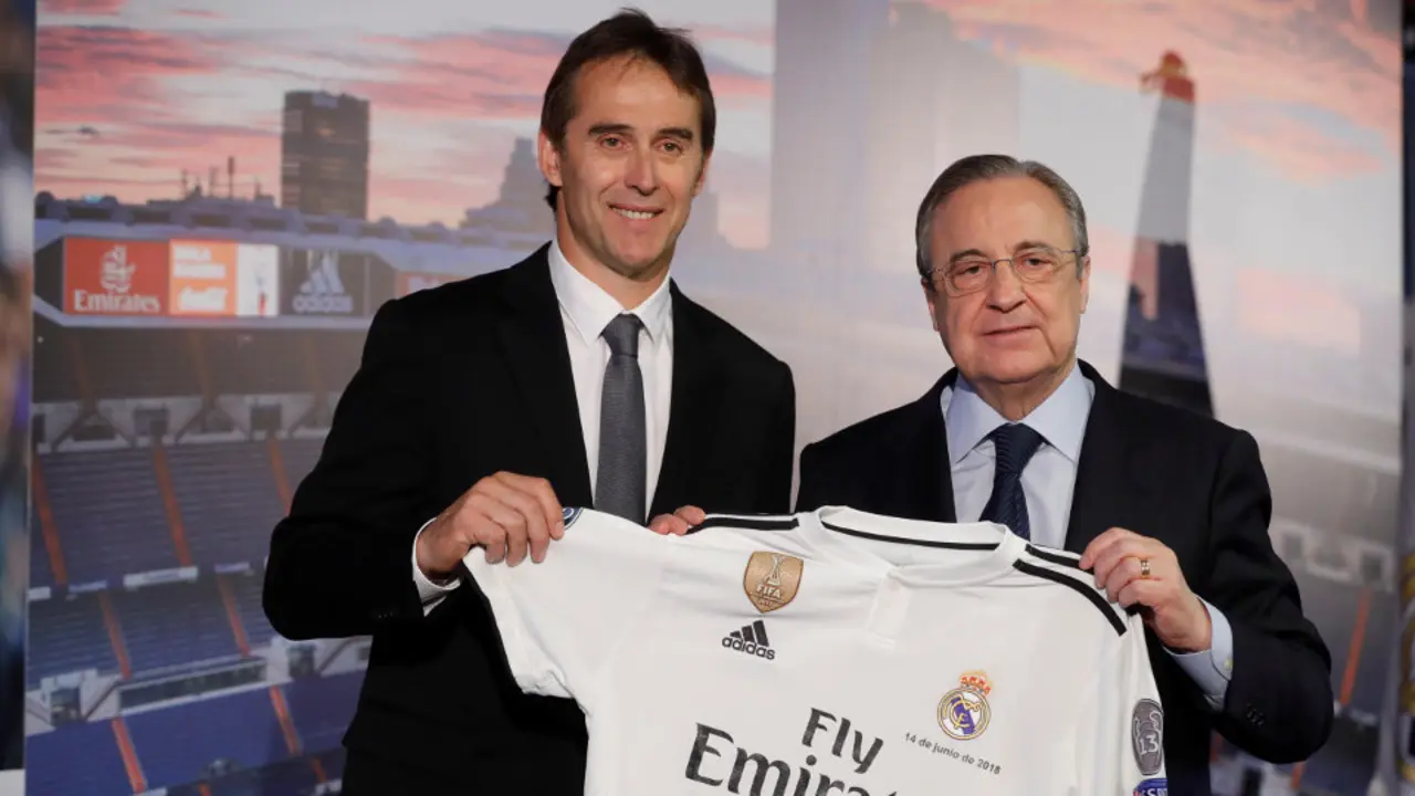 Lopetegui posa junto a Florentino JUANJO MARTÍN (Efe)