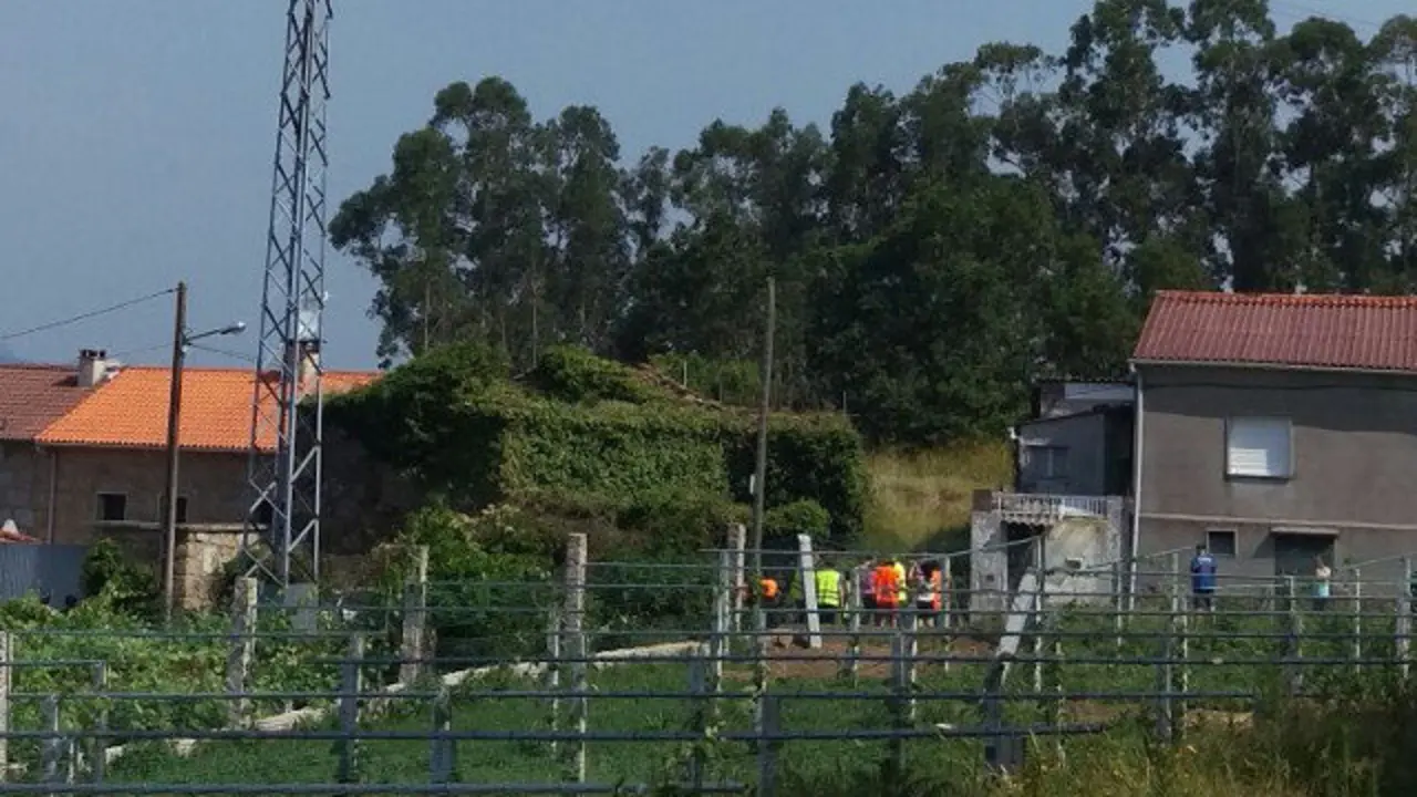 Vivienda en la que apareció el cadáver del octogenario desaparecido en Ribadumia. EP