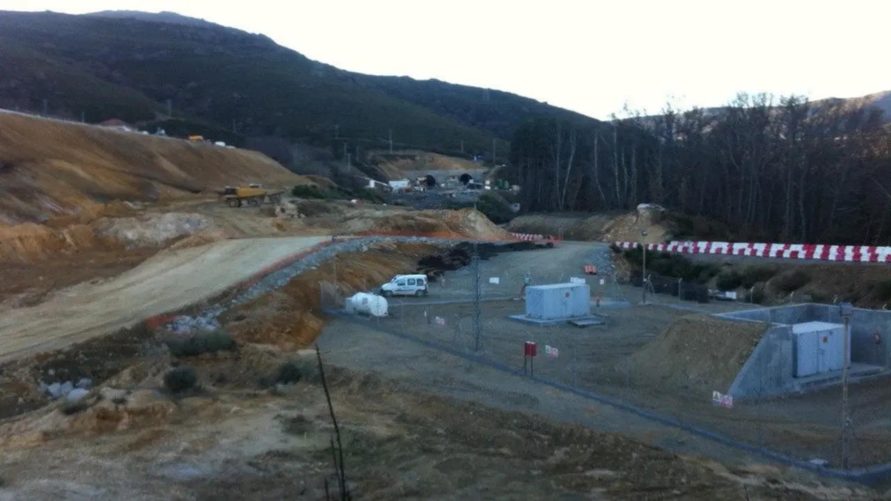 Obras del Ave en Zamora. EP