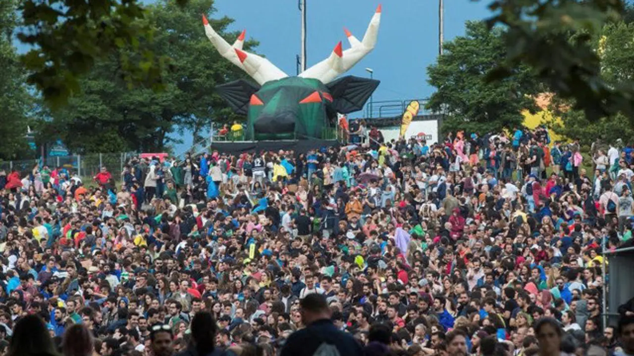 Público en 'O son do Camiño'. ÓSCAR CORRAL (EFE)