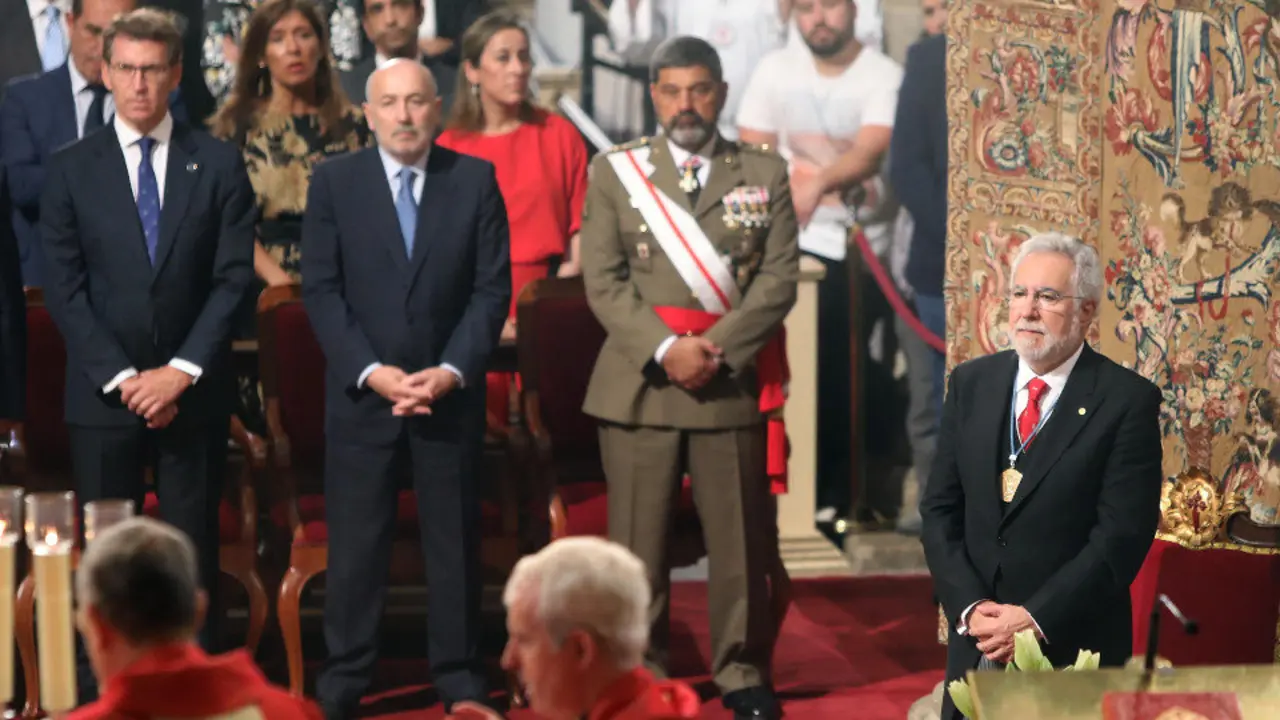 Santalices (dereita) na Ofrenda do Apóstol. AGN