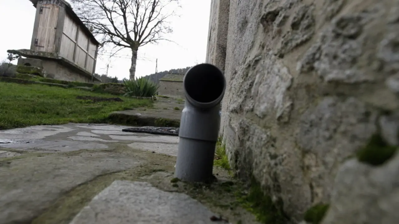 Respiradero para aliviar el radón de una vivienda. AEP