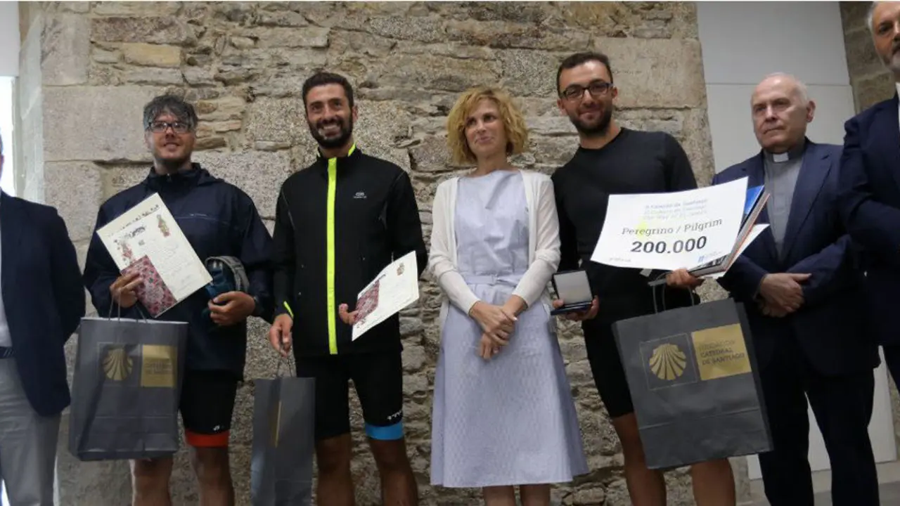Recibimiento del peregrino 200.000 en Santiago de Compostela. XUNTA DE GALICIA