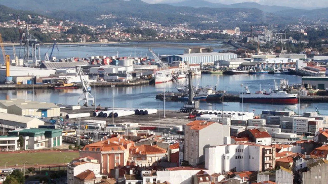 Instalaciones del Puerto de Marín. RAFA FARIÑA (ARCHIVO)