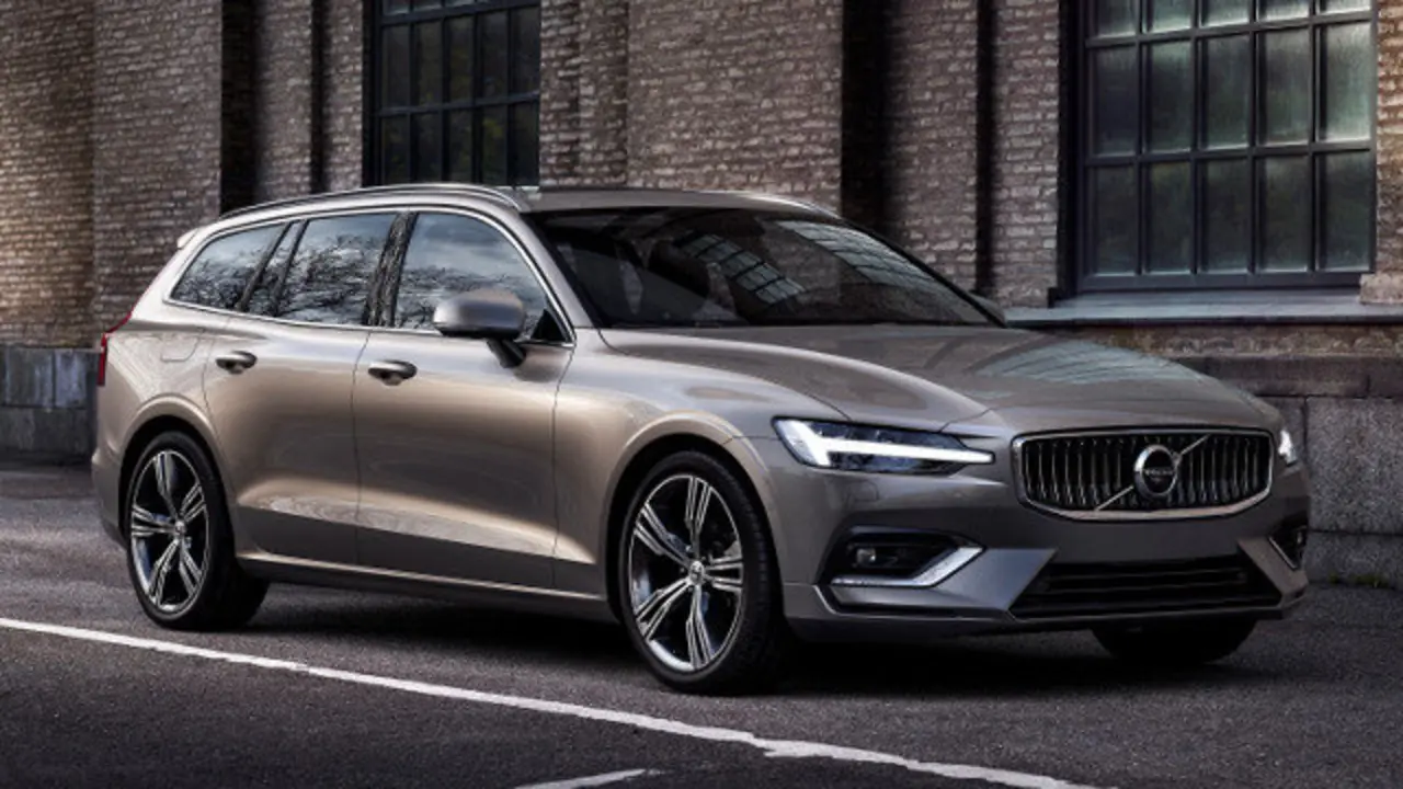 223572_New_Volvo_V60_exterior