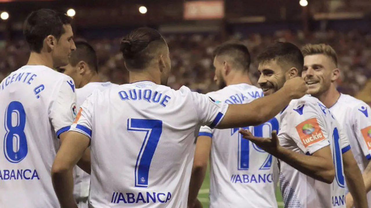 Quique celebra el gol. TWITTER (@RCDEPORTIVO)
