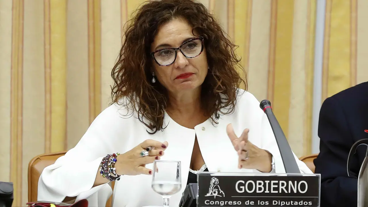 La ministra de Hacienda, María Jesús Montero. CHEMA MOYA (EFE)