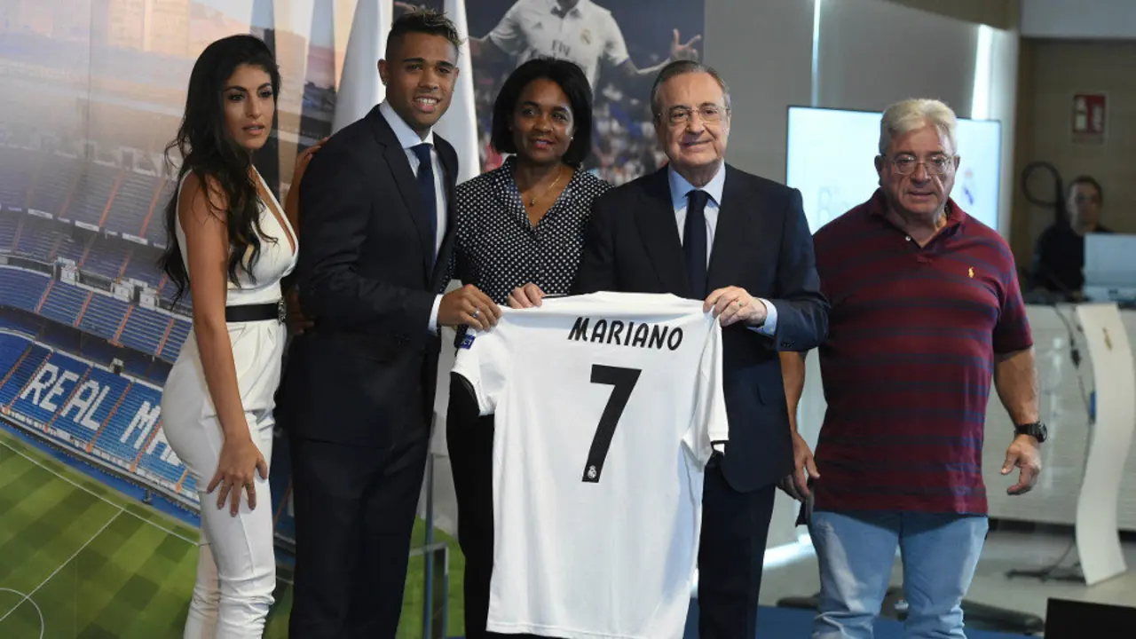 Presentación de Mariano Díaz. EFE