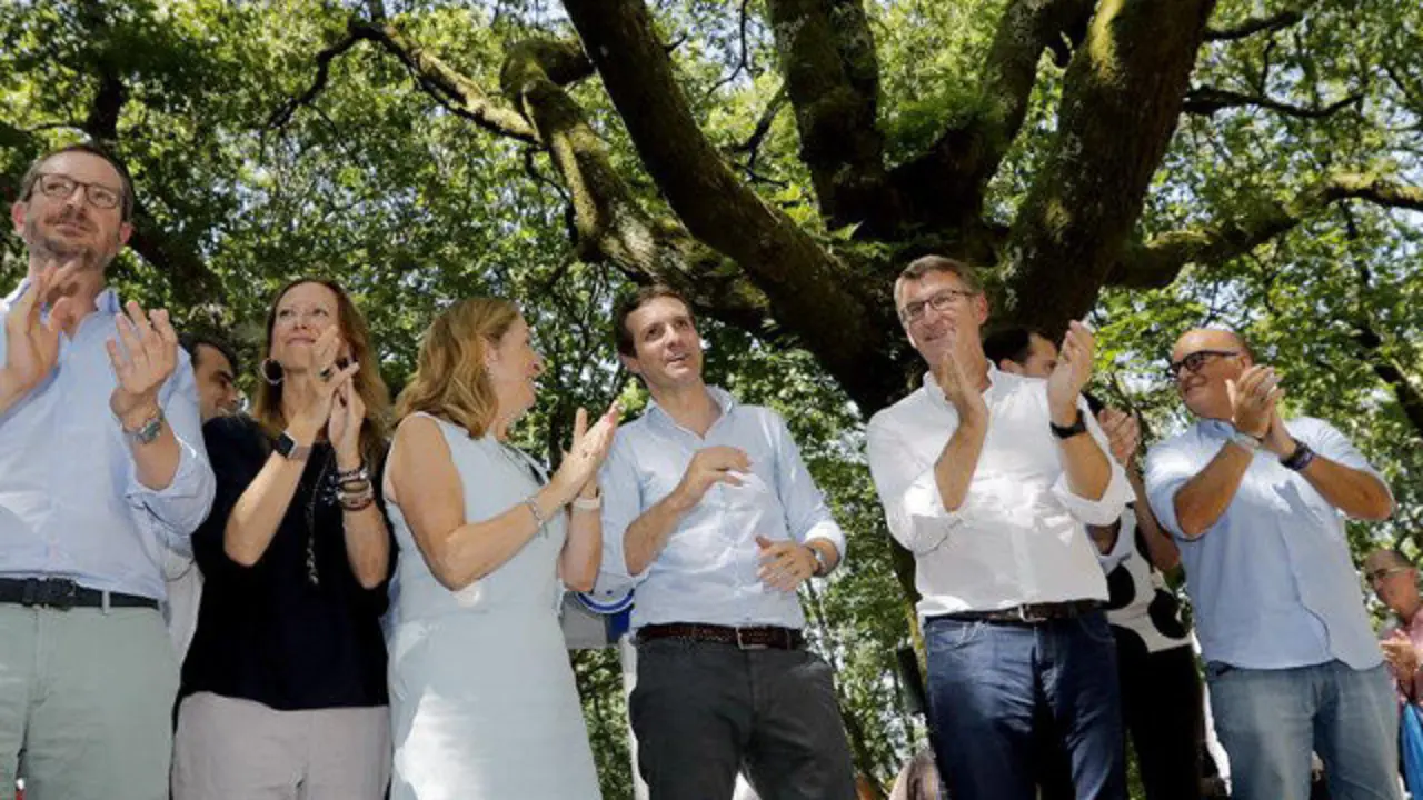 Casado y Feijóo en la inauguración del curso político. LAVANDEIRA JR
