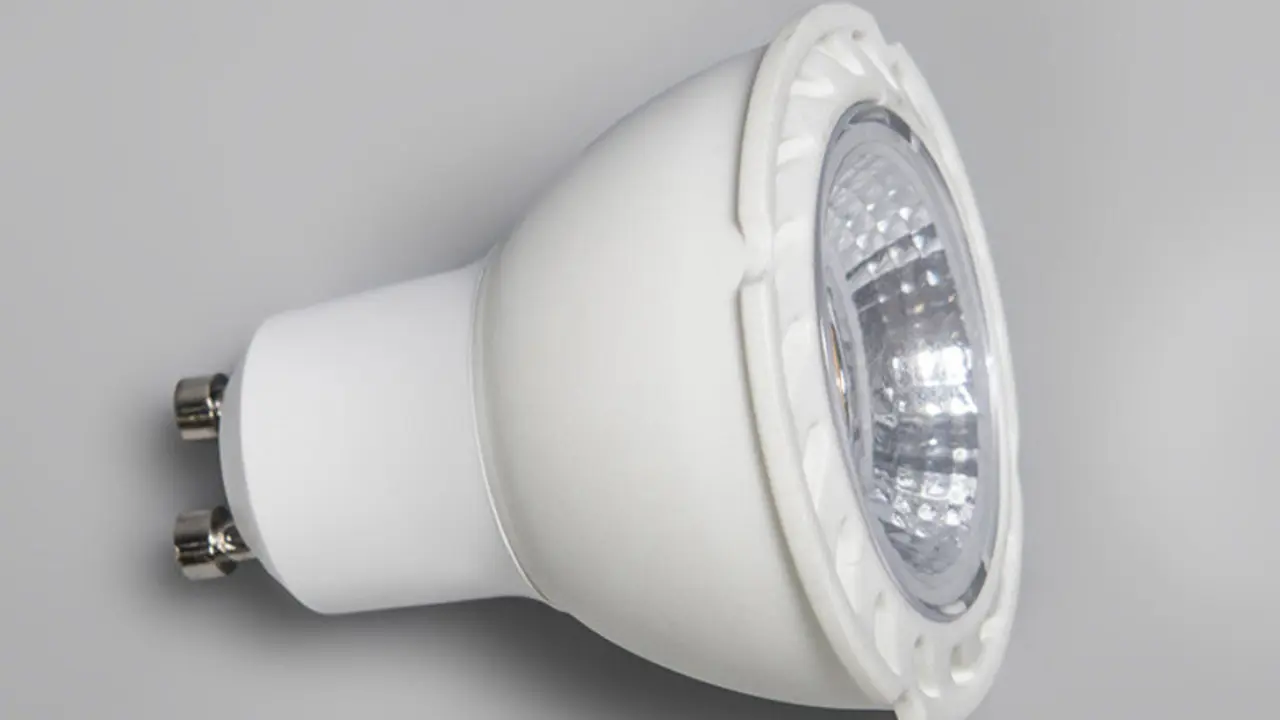 Bombilla LED. INTERNET