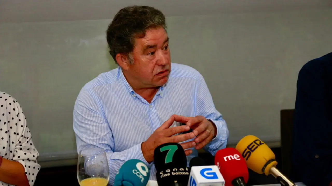 Lores durante el desayuno informativo. CHRISTIAN FERNÁNDEZ