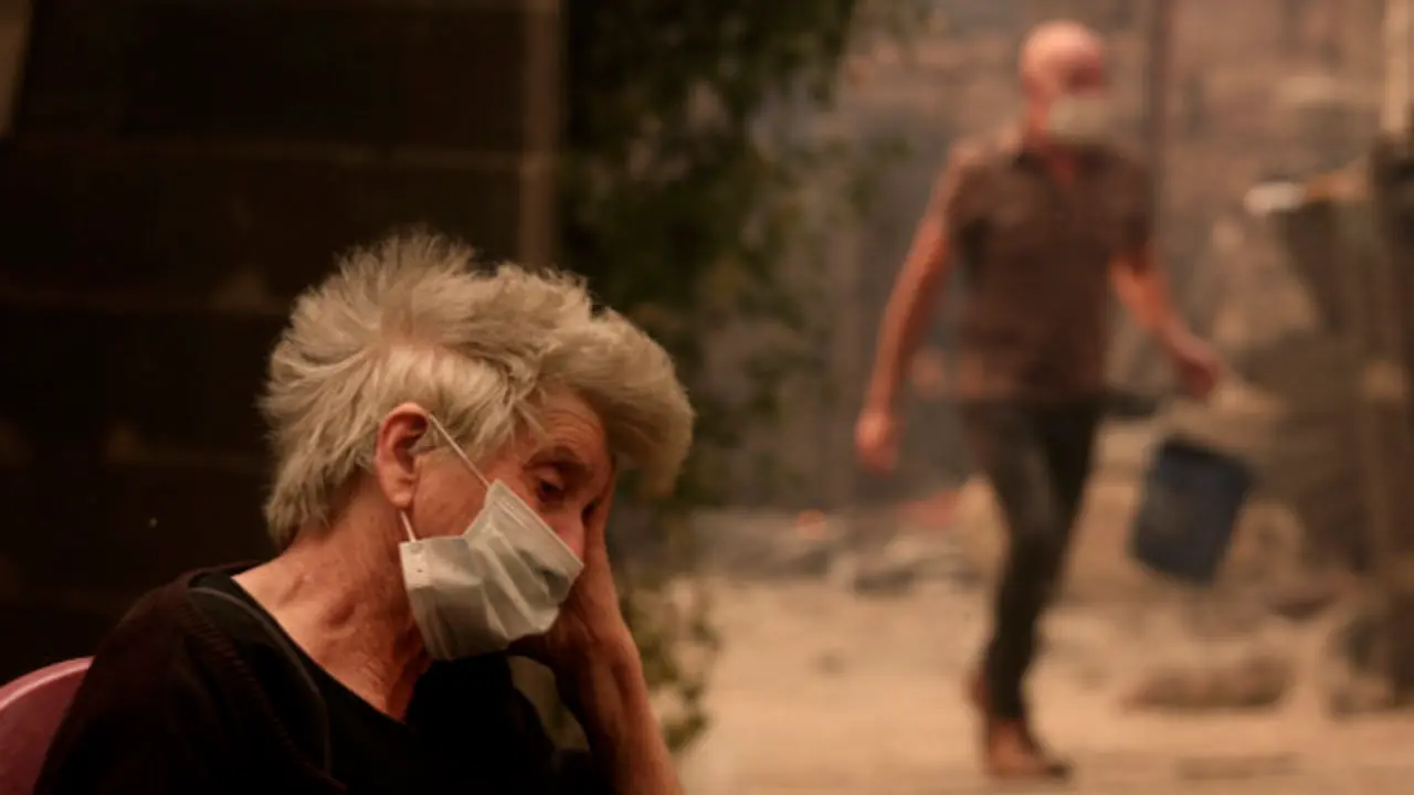 'Bágoas das que non apagan lumes', a foto de Javier Cervera-Mercadillo premiada por Galicia en Foco. 