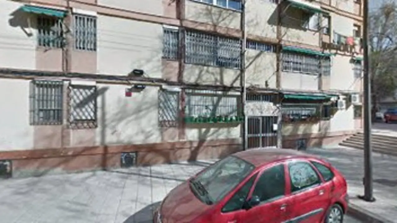 Calle Beniferri, en el barrio de Villaverde en el que se cometió el crimen. GOOGLE MAPS