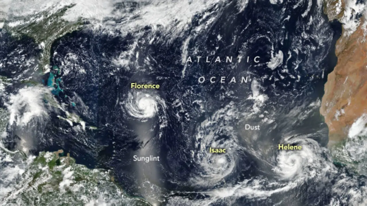 Helen se sitúa este miércoles a la altura de las Azores. NASA