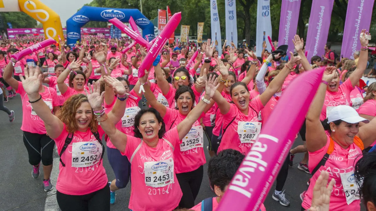 Imagen de una edición de la Carrera de la Mujer de A Coruña