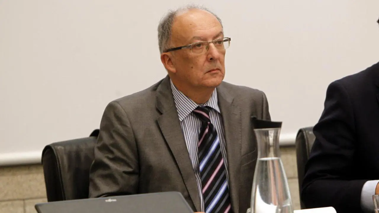 Fernando González Laxe. EP