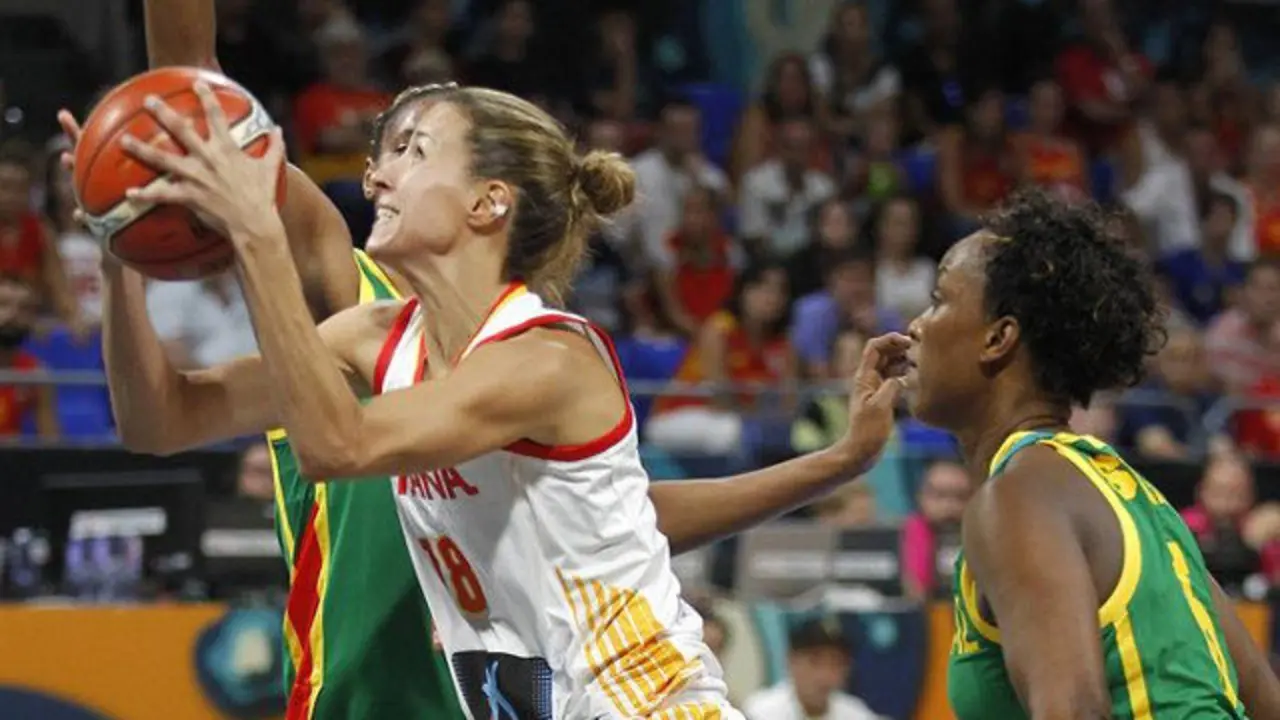 Un lance del partido. CRISTÓBAL GARCÍA (EFE)