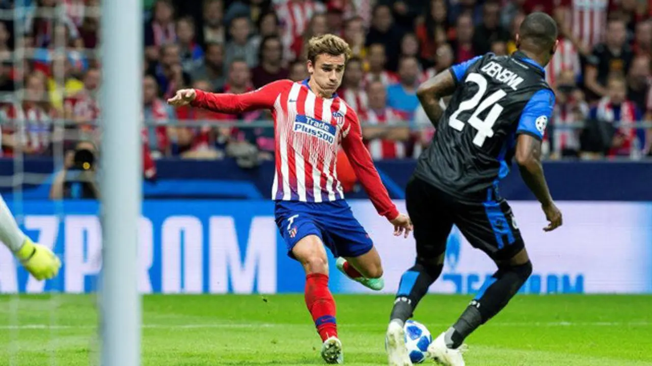 Antoine Griezmann, en un momento del partido. RODRIGO JIMÉNEZ (EFE)