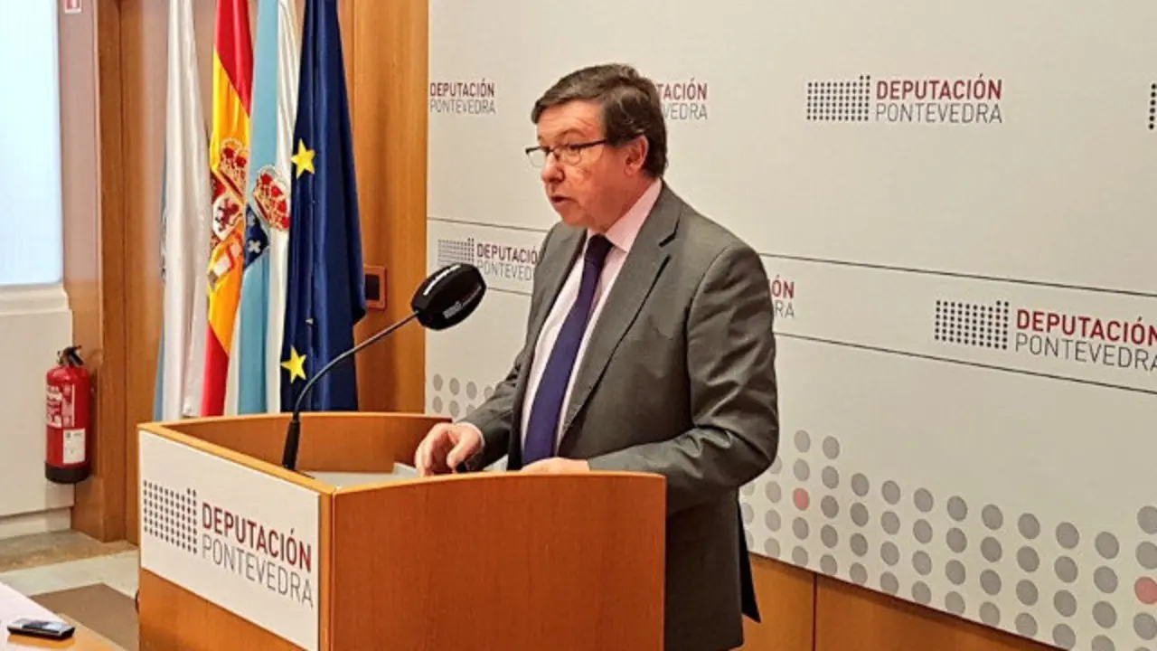 O portavoz da Deputación de Pontevedra, Carlos López Font. TWITTER
