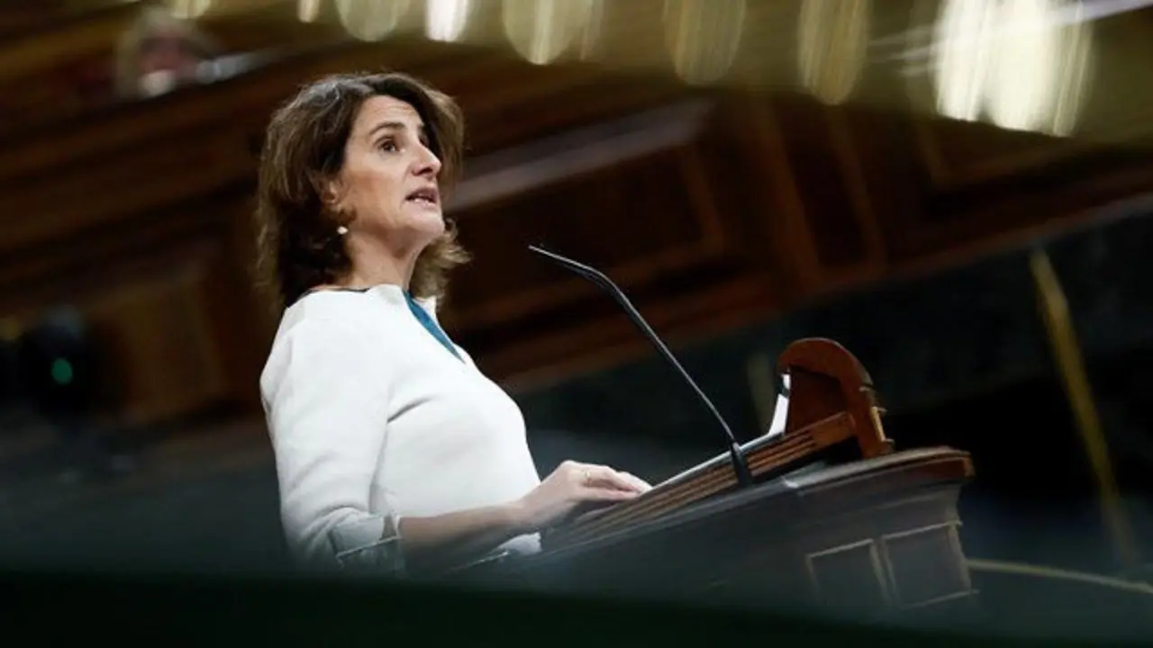 La ministra de Transición Energética y Medio Ambiente, Teresa Ribera, este jueves. MARISCAL (EFE)