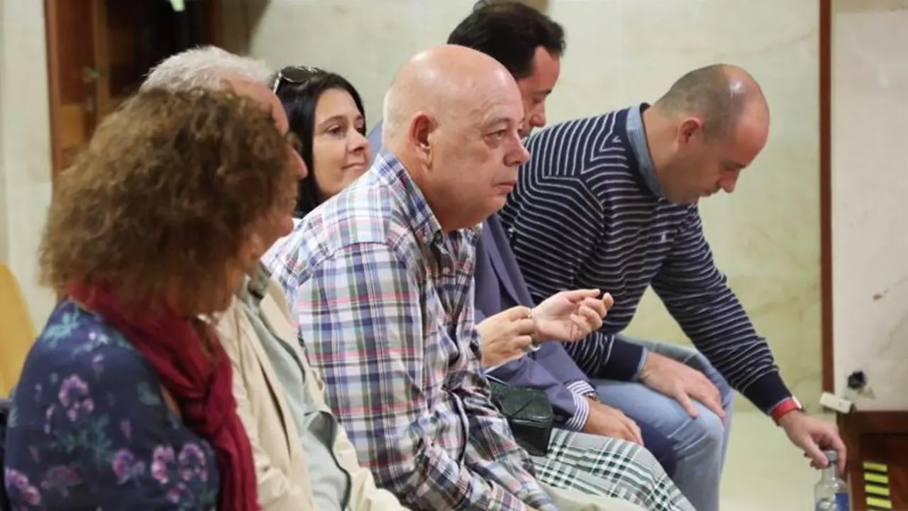 Investigados en el Caso Mahía por administración desleal, apropiación indebida y delito societario. XOÁN REY