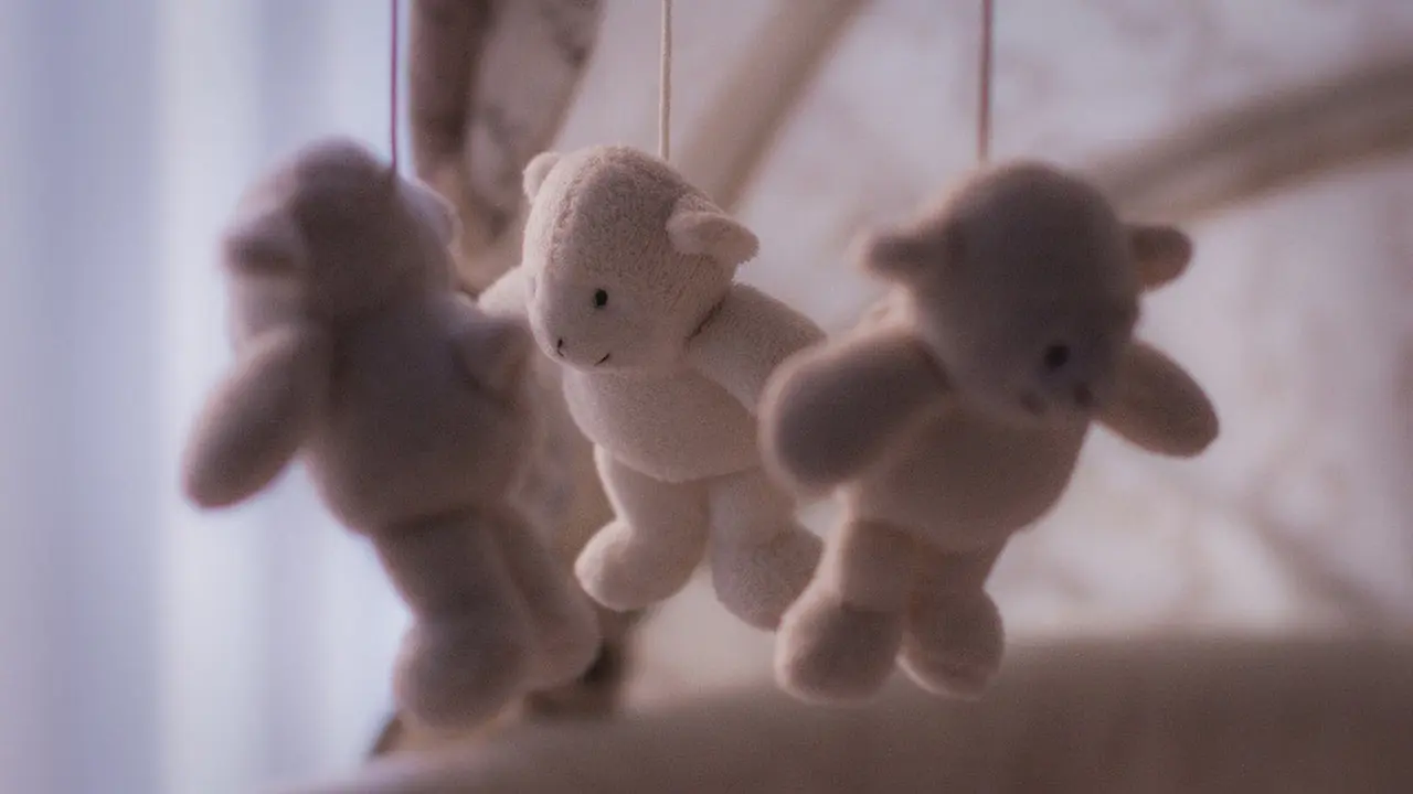 Osos de la cuna de un bebé. EP