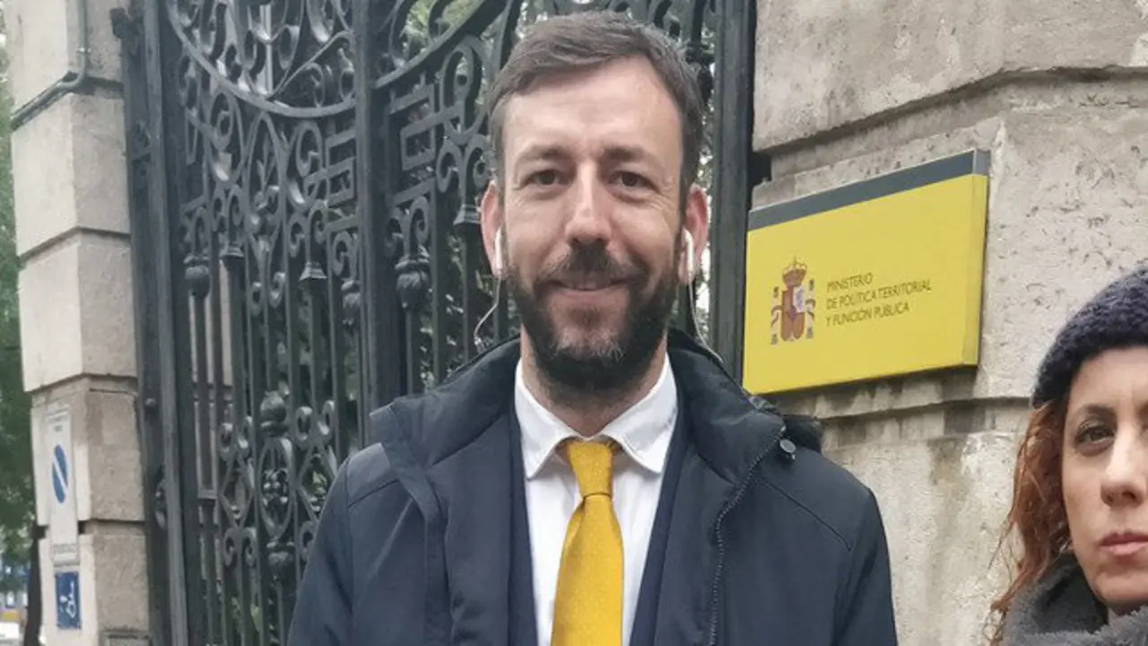 Padín, a la puerta del ministerio. TWITTER (@carlosvpadin)